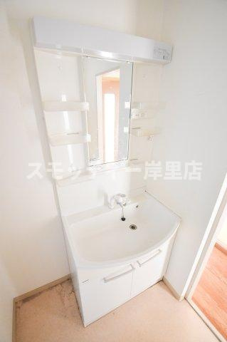 ノアーズアーク住之江の洗面所