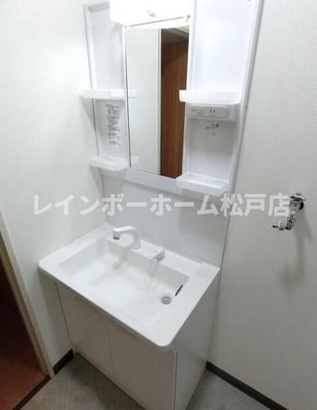 マルシェT・Kの洗面所|忙しい朝には欠かせない洗面所です