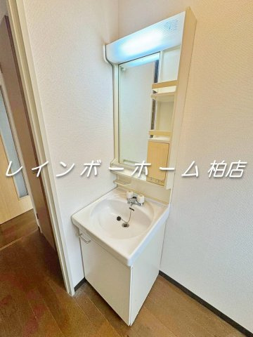 マルシェT・Kの洗面所|忙しい朝には欠かせない洗面所です