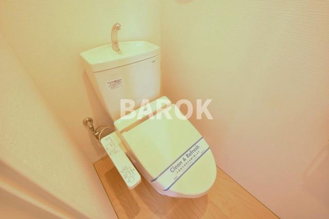 福岡市早良区室見２丁目の賃貸マンションのトイレ