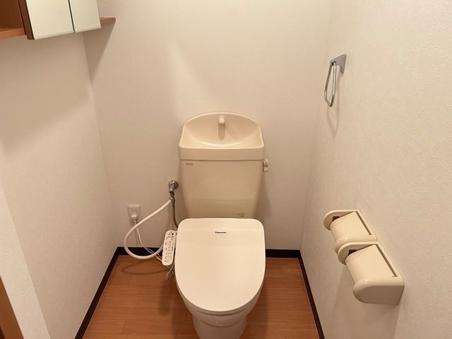 ワイズ・コンドミニアムのトイレ