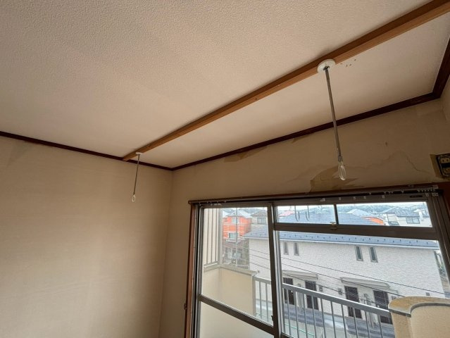 菅マンションの和室