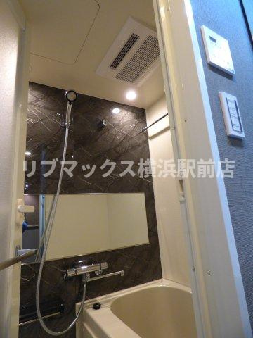 【浴室】RELUXIA TERRACE横濱吉野町
