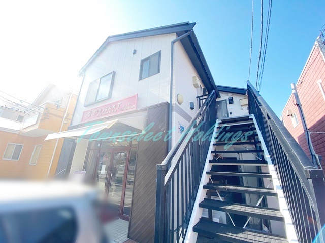 藤沢市辻堂６丁目のアパートの外観