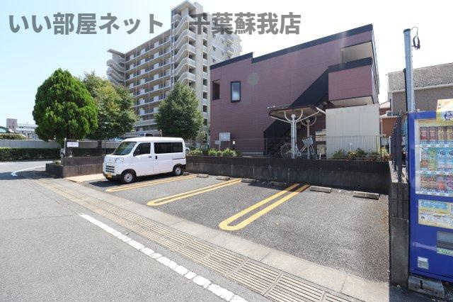 アリエーテの駐車場|カースペースがあります