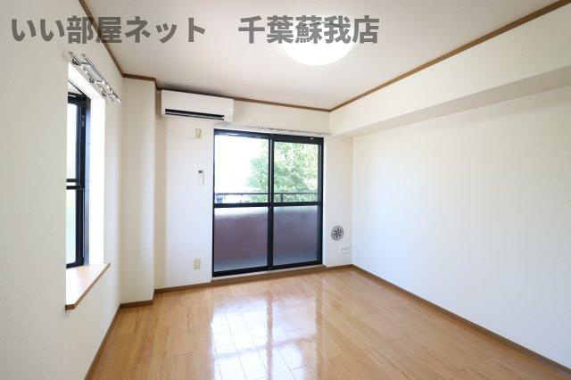 アリエーテの洋室|ゆったりした洋室です