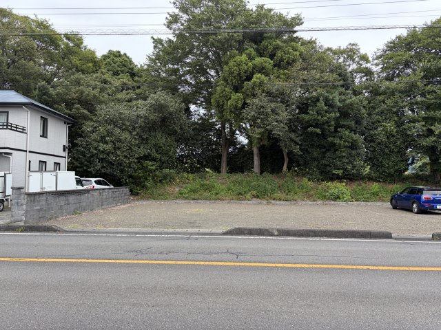 焼津市大覚寺売土地の前面道路含む現地写真