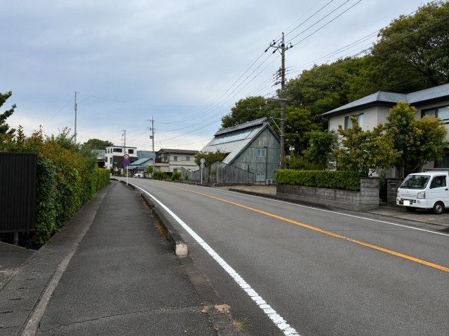 焼津市大覚寺売土地の前面道路含む現地写真