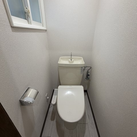 セゾン・ド・フェニックスのトイレ|コンパクトで使いやすいトイレです