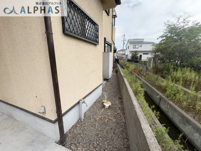 【外観パース】 | 加古川市東神吉町西井ノ口　中古戸建 | ■水栓があるので汚れたものをサッと洗い流していただけます♪