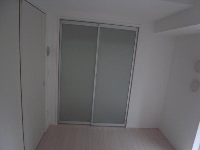 【居間・リビング】ミテッツァ千代田三崎町 