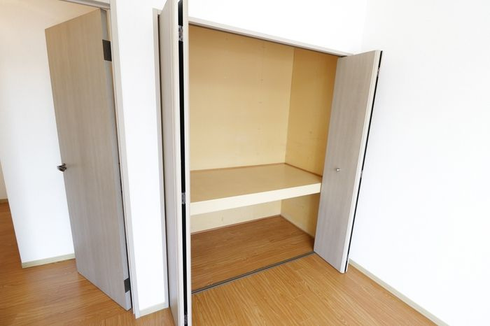 ブライダルハイツ問屋町の収納