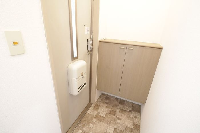 ブライダルハイツ問屋町の玄関