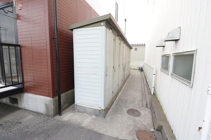 ブライダルハイツ問屋町
