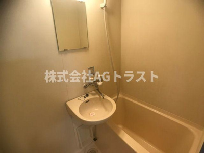 【浴室】 | グレースカーサⅢ