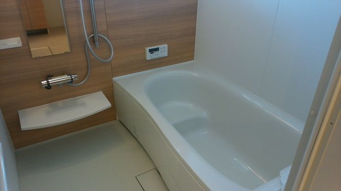 フェイバーLFの浴室