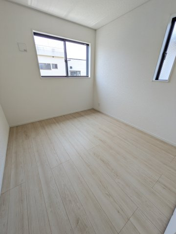 【いわき市泉町第8】　1号棟　※必ずもらえる選べるキャンペーン実施中！の洋室|□■居室の写真です■□■　
寝室にも、子供部屋にも、趣味のお部屋にもお使いいただけます♪