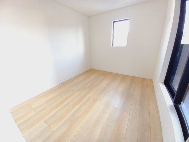 【いわき市内郷高坂町1丁目第10／2号棟】　3台駐車OK☆開放感のある間取りの3LDK物件！の洋室|同施工□■居室の写真です■□■　
寝室にも、子供部屋にも、趣味のお部屋にもお使いいただけます♪