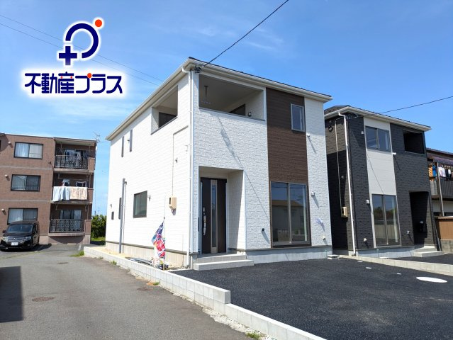 【いわき市内郷高坂町1丁目第10／2号棟】　3台駐車OK☆開放感のある間取りの3LDK物件！の外観|同施工◆外観の写真です◆　
過ごす時間が長いからこそ家族との繋がりが感じられるお家！　にぎやかな声で日々の会話も弾む楽しい空間となります。家に帰宅するのがより一層楽しみになりますね♪
