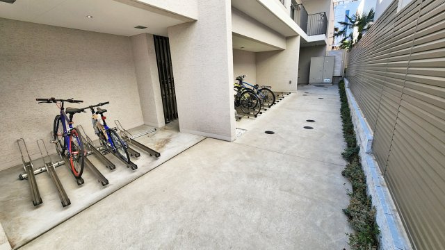 プライムメゾン西早稲田のその他共用部分|駐輪場