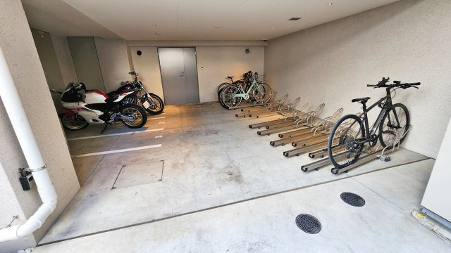 プライムメゾン西早稲田のその他共用部分|駐輪場・バイク置場