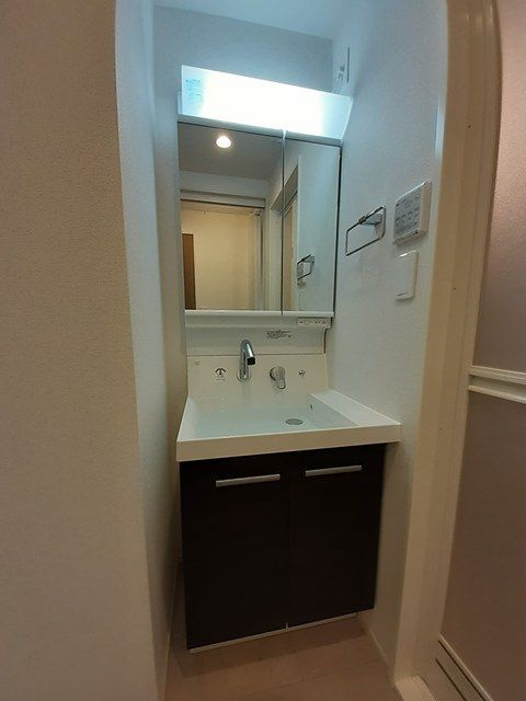 ハピーディラ　レジデンスの洗面所