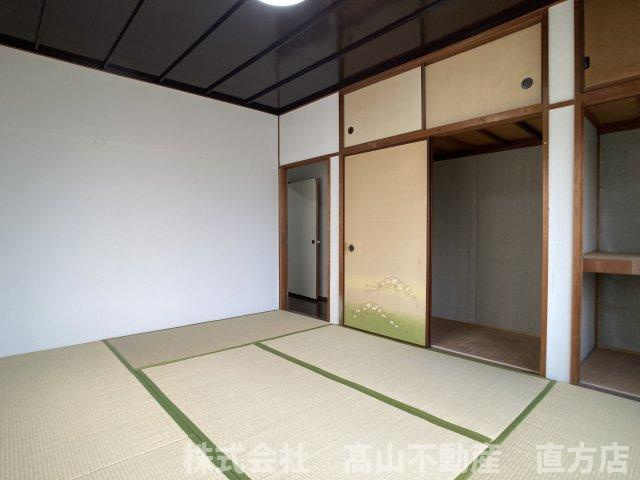 直方市大字頓野の一戸建ての和室