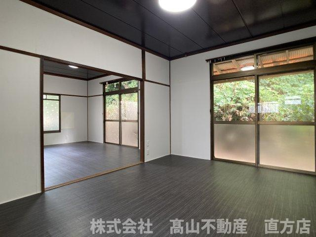 直方市大字頓野の一戸建ての洋室