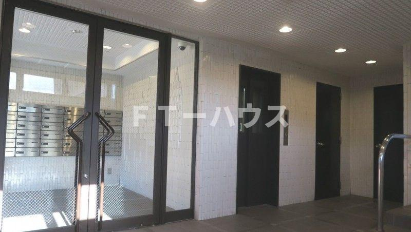 T’s garden西船橋の玄関