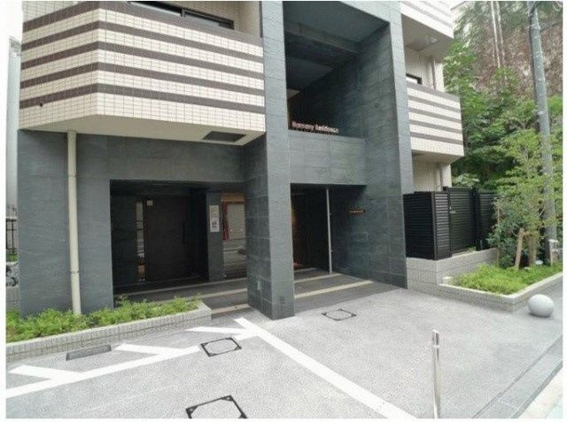 弊社は全物件が仲介手数料半月分+税でご紹介可能です。 