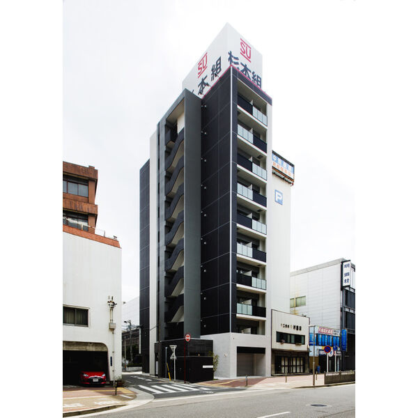名古屋市中川区八熊１丁目の賃貸マンションの外観