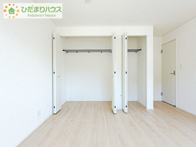【収納】 | 土浦市小松第7　新築戸建　3号棟 | お洋服の多い女性に人気！収納力の高いクローゼット付き☆彡