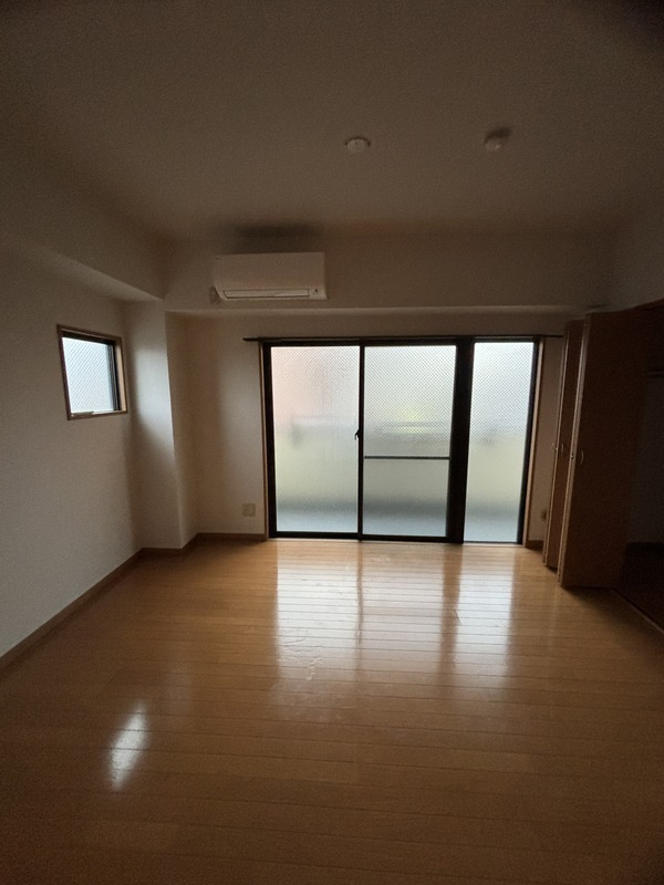 セカンドパレスの内装|※別部屋参考写真