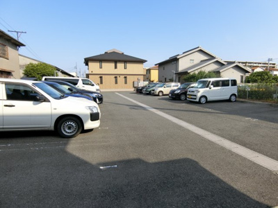 【駐車場】 | パシオーネ　B棟