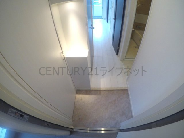 【玄関】 | スプランディッド新大阪DUE