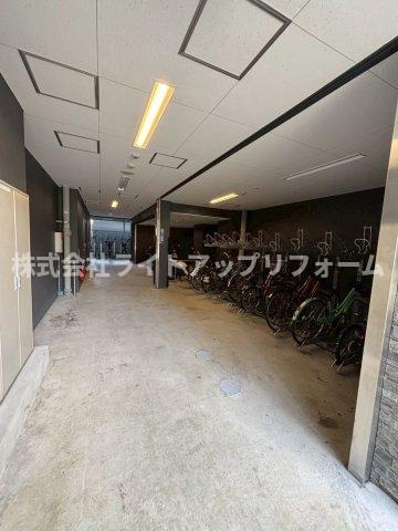 エスリード神戸ハーバークロスの駐車場