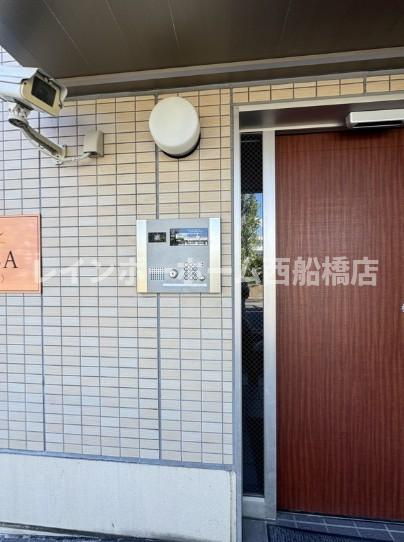 ALBAのエントランス