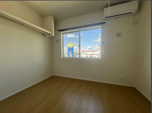【寝室】