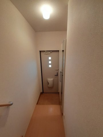 アルバーダ・ＭⅠの玄関