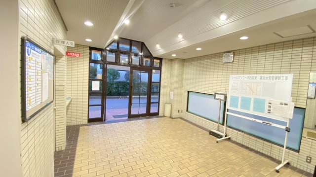 シャルマンコーポ西宮東のエントランス