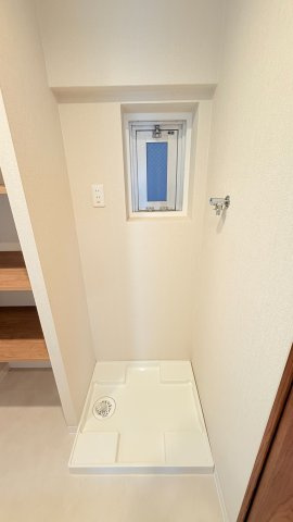 シャルマンコーポ西宮東のランドリースペース|洗濯機置き場