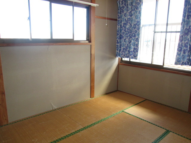 別府市浦田4組の和室
