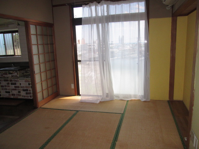 別府市浦田4組の和室