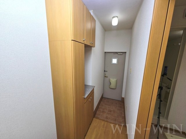 ローレル藤沢の玄関|イメージ（同建物内別部屋の写真です）
