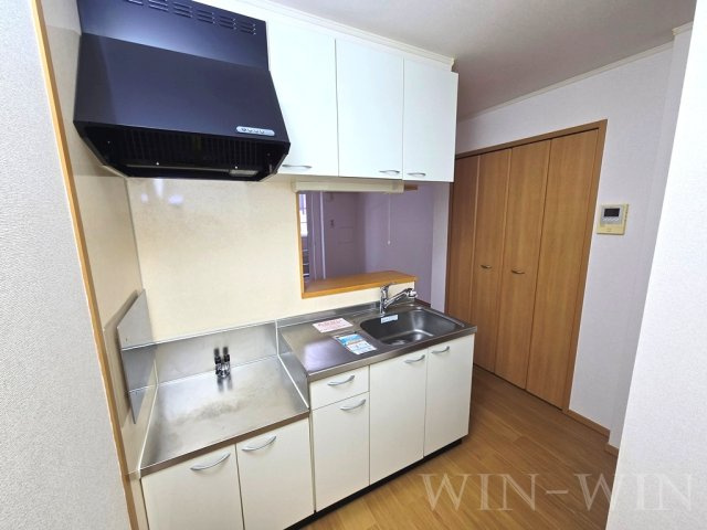 ローレル藤沢のキッチン|イメージ（同建物内別部屋の写真です）