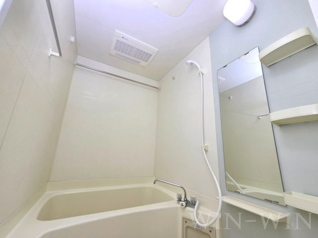 ローレル藤沢の浴室|イメージ（同建物内別部屋の写真です）