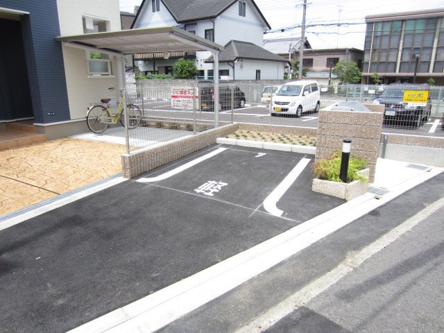 【駐車場】 | ハナミズキ