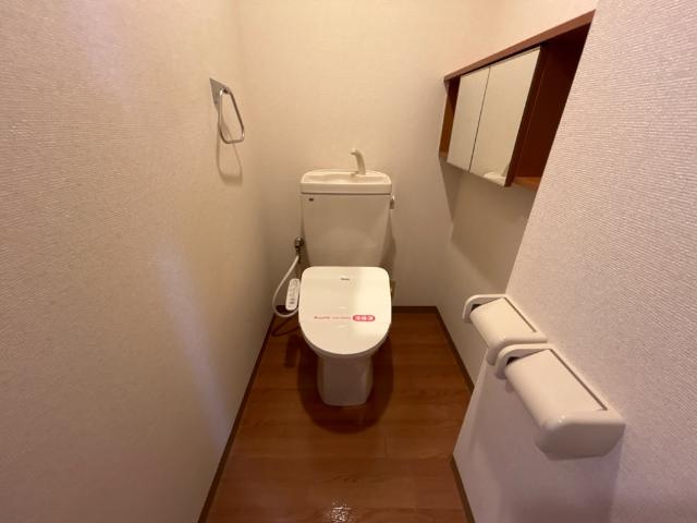 レジデンス　Ａｉのトイレ|シャワー付トイレ