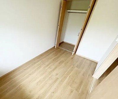 ブリリアンス根岸の収納