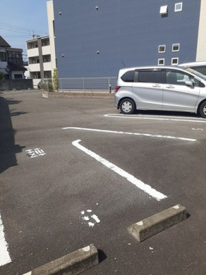 【駐車場】 | ハナミズキ